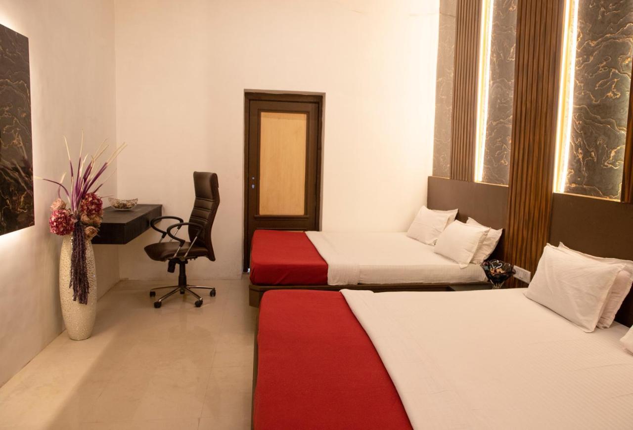 Empire Royale Hotel Mumbai Eksteriør bilde